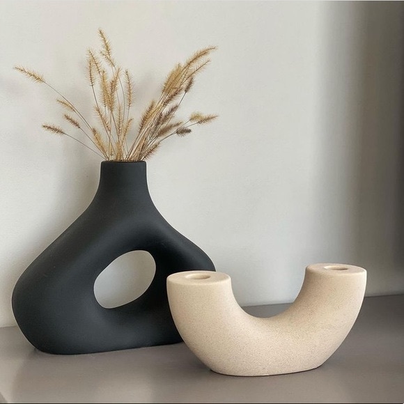 H&M Black Donut 9” Vase - Hard to find - Picture 8 of 8